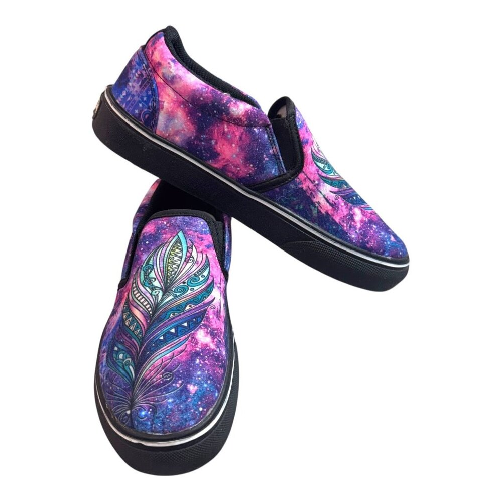 Yes We Vibe Womens Galaxy Feather Boho Hippie Slip-On Shoes Size 8.5 US Tie Dye